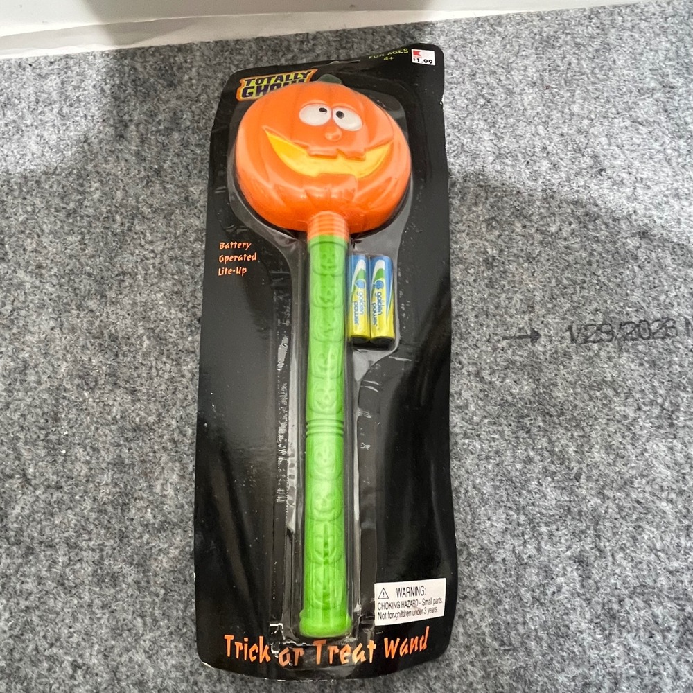 Totally Ghoul Halloween Trick or Treat Wand Light Up Pumpkin Kmart Vintage New